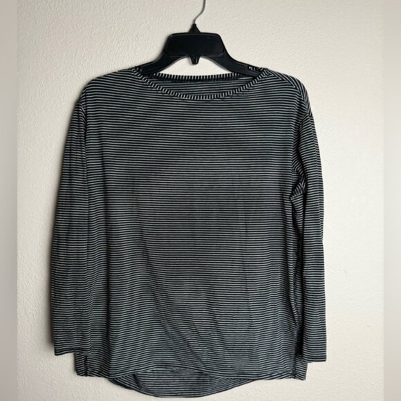 Lululemon Women Size Medium Back in Action Long sleeve Pima Cotton‎ Shirt - Picture 1 of 5